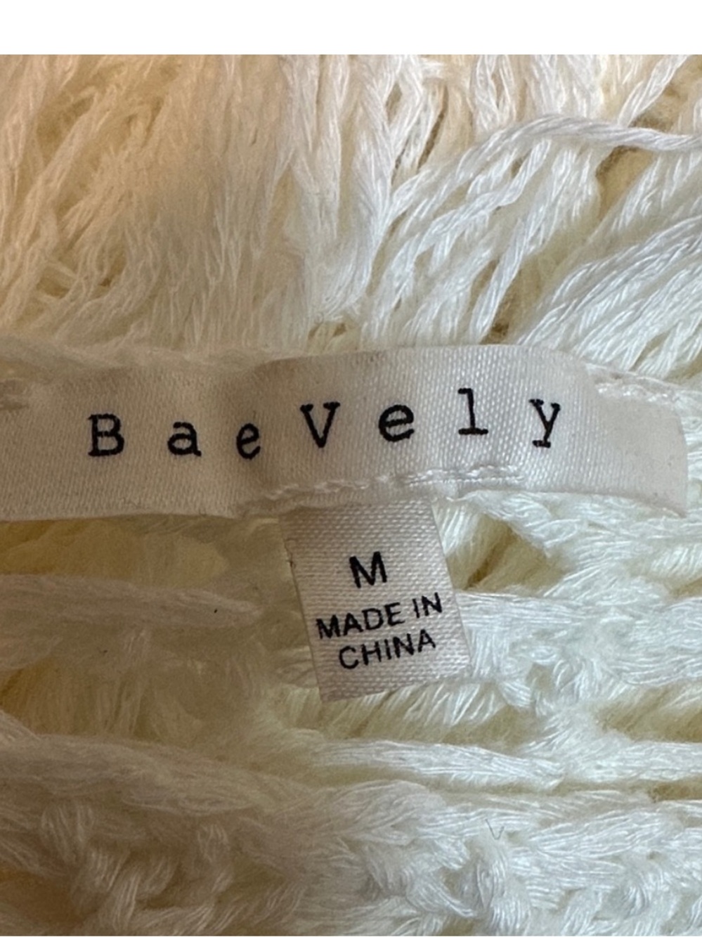 BaeVely Women's Open Knit Medium Fringe Sweater - Picture 8 of 9